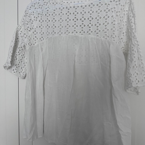 Woman’s White Peasant Shirt - Picture 2 of 8